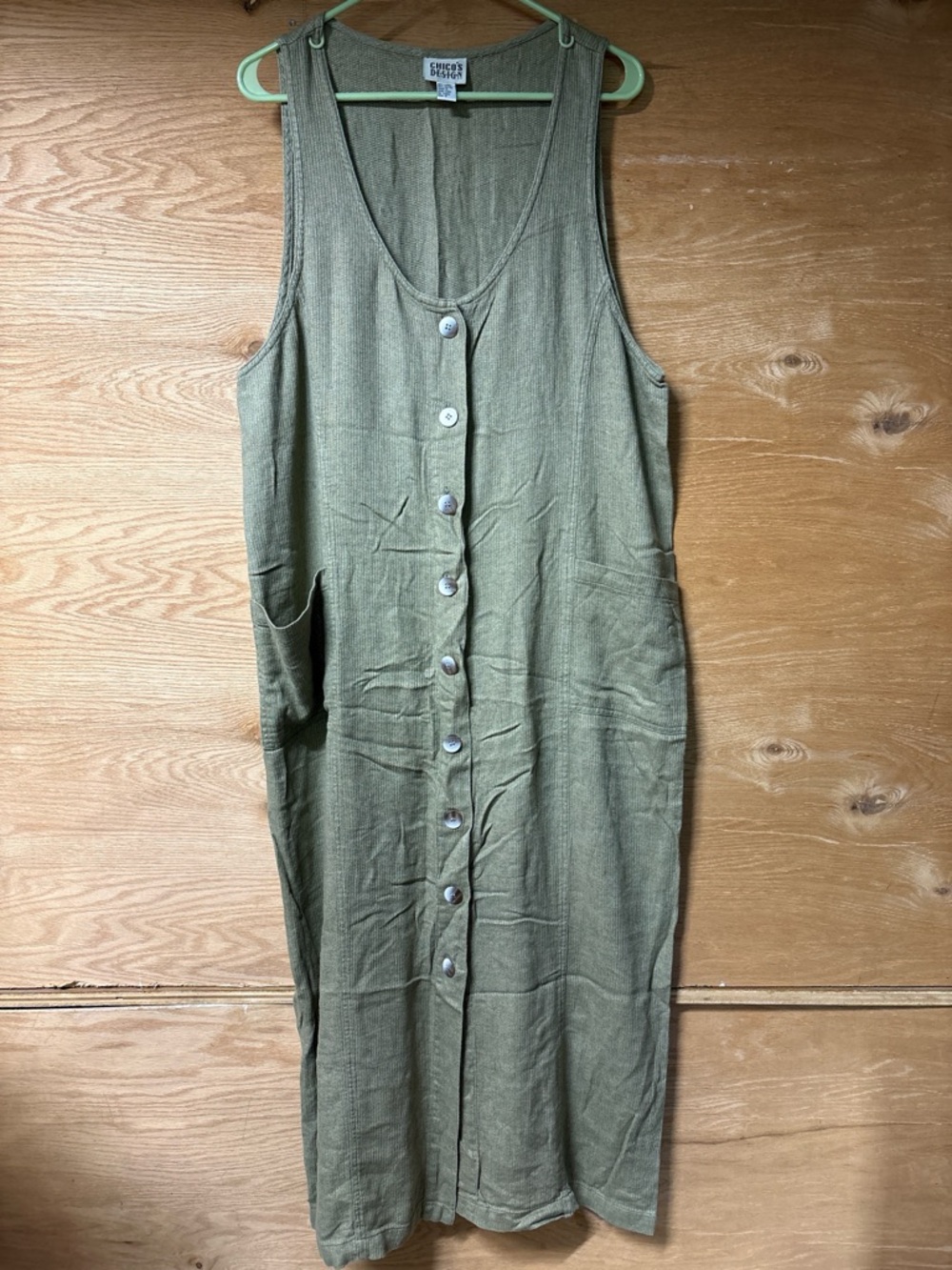 Vintage Olive Button-Front Sleeveless Maxi Dress